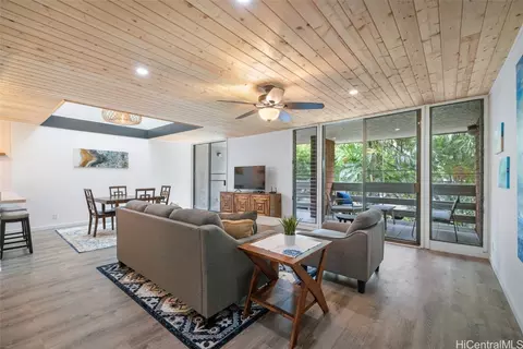 333 Aoloa St #324, Kailua, HI 96734