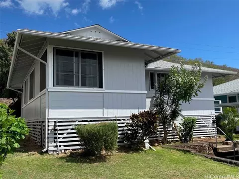 4561 Aliikoa St, Honolulu, HI 96821