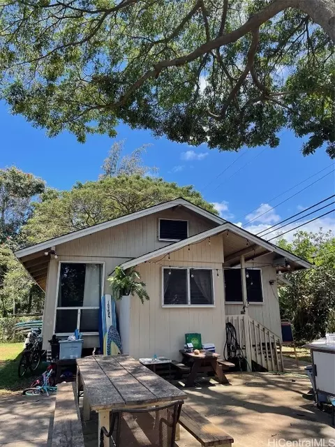 66-145 Waialua Beach Rd, Haleiwa, HI 96712