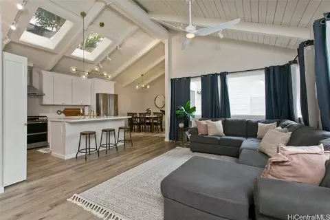 94-1008 Lelepua Pl, Waipahu, HI 96797