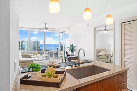 555 South St #3401, Honolulu, HI 96813
