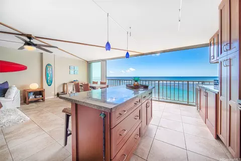 2801 Coconut Ave #4B, Honolulu, HI 96815