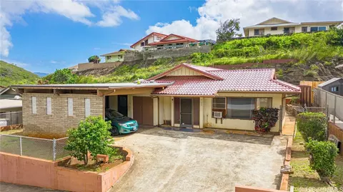 4786 Likini St, Honolulu, HI 96818