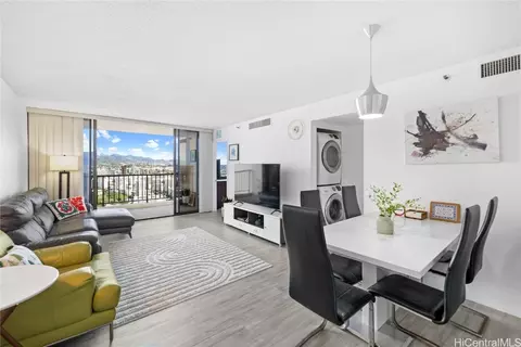990 Ala Nanala St #36C, Honolulu, HI 96818