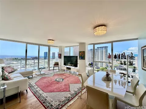888 Kapiolani Blvd #2509, Honolulu, HI 96813