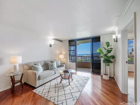 512 Iolani Ave #505, Honolulu, HI 96813