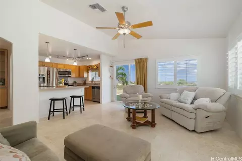 87-1108 Anaha St, Waianae, HI 96792