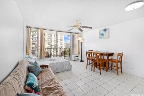 2345 Ala Wai Blvd #1808, Honolulu, HI 96815