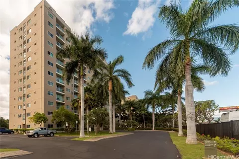 94-979 Kauolu Pl #703, Waipahu, HI 96797