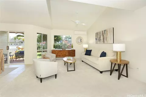 94-720 Lumiauau St #J4, Waipahu, HI 96797