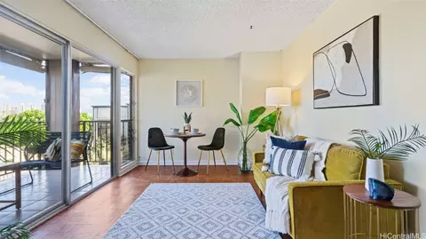 3731 Kanaina Ave #341, Honolulu, HI 96815