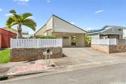 95-668 Lauawa St, Mililani, HI 96789