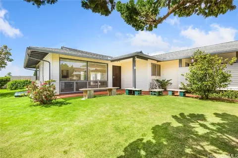 98-576 Puailima St, Aiea, HI 96701