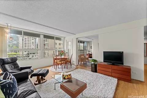 1621 Dole St #408, Honolulu, HI 96822