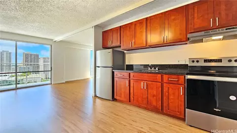 1655 Makaloa St #1905, Honolulu, HI 96814
