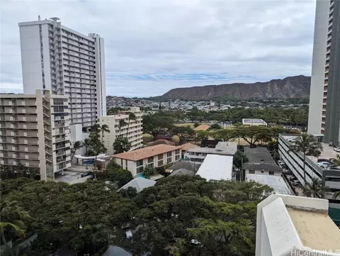 300 Wai Nani Way #1105, Honolulu, HI 96815