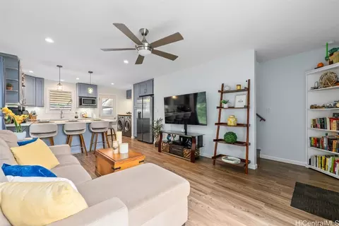 47-360 Hui Iwa St #84, Kaneohe, HI 96744