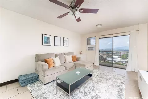 98-630 Moanalua Loop #221, Aiea, HI 96701