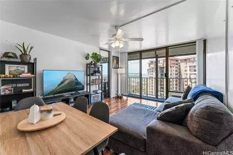 98-500 Koauka Loop #18N, Aiea, HI 96701