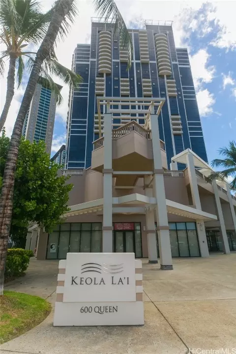 600 Queen St #1802, Honolulu, HI 96813