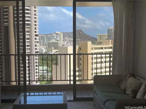 411 Hobron Ln #2713, Honolulu, HI 96815