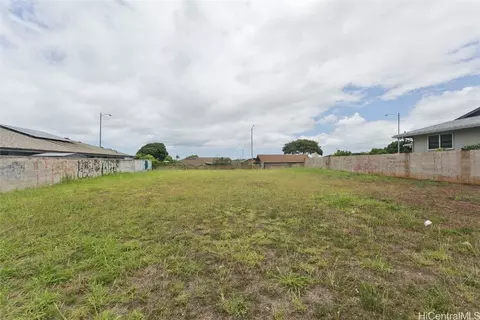 1125 Kaweloka St, Pearl City, HI 96782