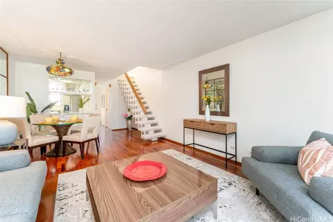 500 University Ave #301, Honolulu, HI 96826