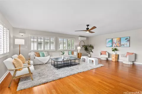 1617 Kanapuu Dr, Kailua, HI 96734