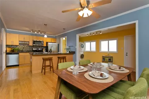 98-941 B Kaonohi St #111, Aiea, HI 96701