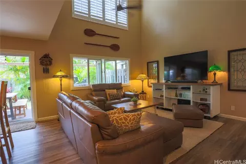 545 Keolu Dr # C, Kailua, HI 96734