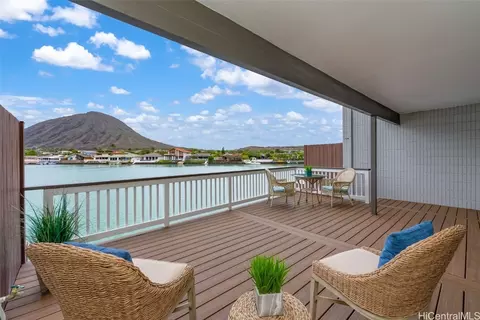 903 Koko Isle Cir #1502, Honolulu, HI 96825