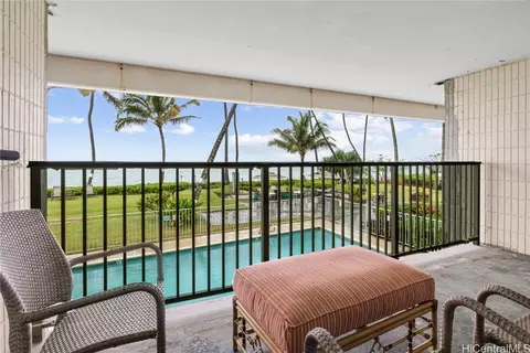 53-567 Kamehameha Hwy #214, Hauula, HI 96717