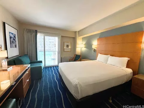 410 Atkinson Dr #438, Honolulu, HI 96814
