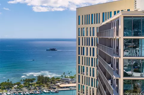 987 Queen St #2704, Honolulu, HI 96814