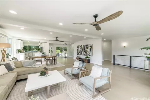 1918 Komaia Dr, Honolulu, HI 96822