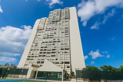 1717 Mott Smith Dr #1413, Honolulu, HI 96822