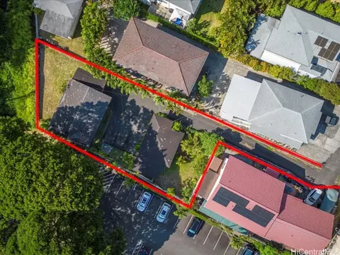 1902 Keonaona St #A, Honolulu, HI 96817