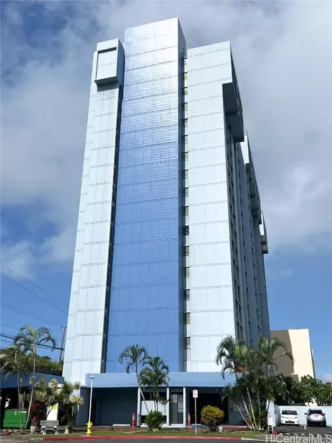 3045 Ala Napuaa Pl #504, Honolulu, HI 96818