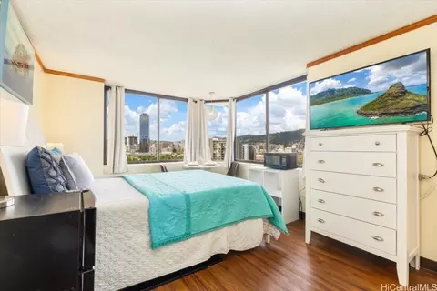 444 Niu St #1114, Honolulu, HI 96815