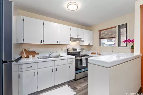 98-626 Moanalua Loop #313, Aiea, HI 96701