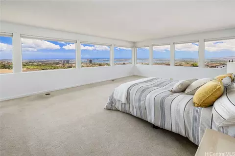 98-1927 Wilou St, Aiea, HI 96701