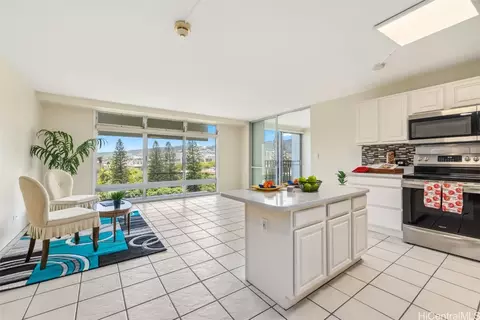 1519 Nuuanu Ave #842, Honolulu, HI 96817