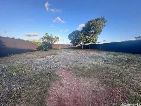 91-949 Kuhina St, Ewa Beach, HI 96706