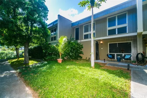 380 Haleloa Pl #A103, Honolulu, HI 96821