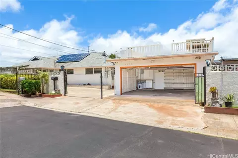 4459 Laakea St, Honolulu, HI 96818