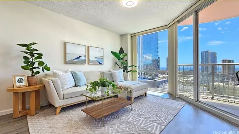 801 S King St #1904, Honolulu, HI 96813