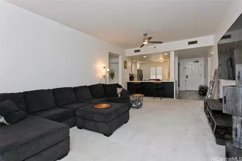 520 Lunalilo Home Rd #7408, Honolulu, HI 96825