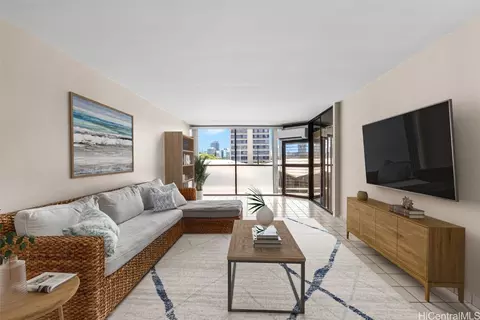 2334 Kapiolani Blvd #302, Honolulu, HI 96826