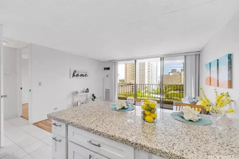 411 Hobron Ln #1008, Honolulu, HI 96815