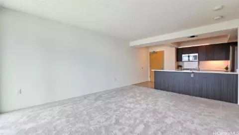 615 Keawe St #4106, Honolulu, HI 96813